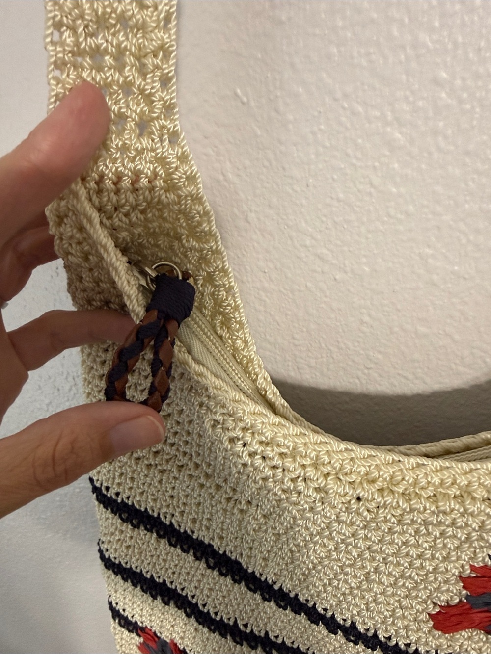 The Sak Bag Crossbody - Picture 4 of 10
